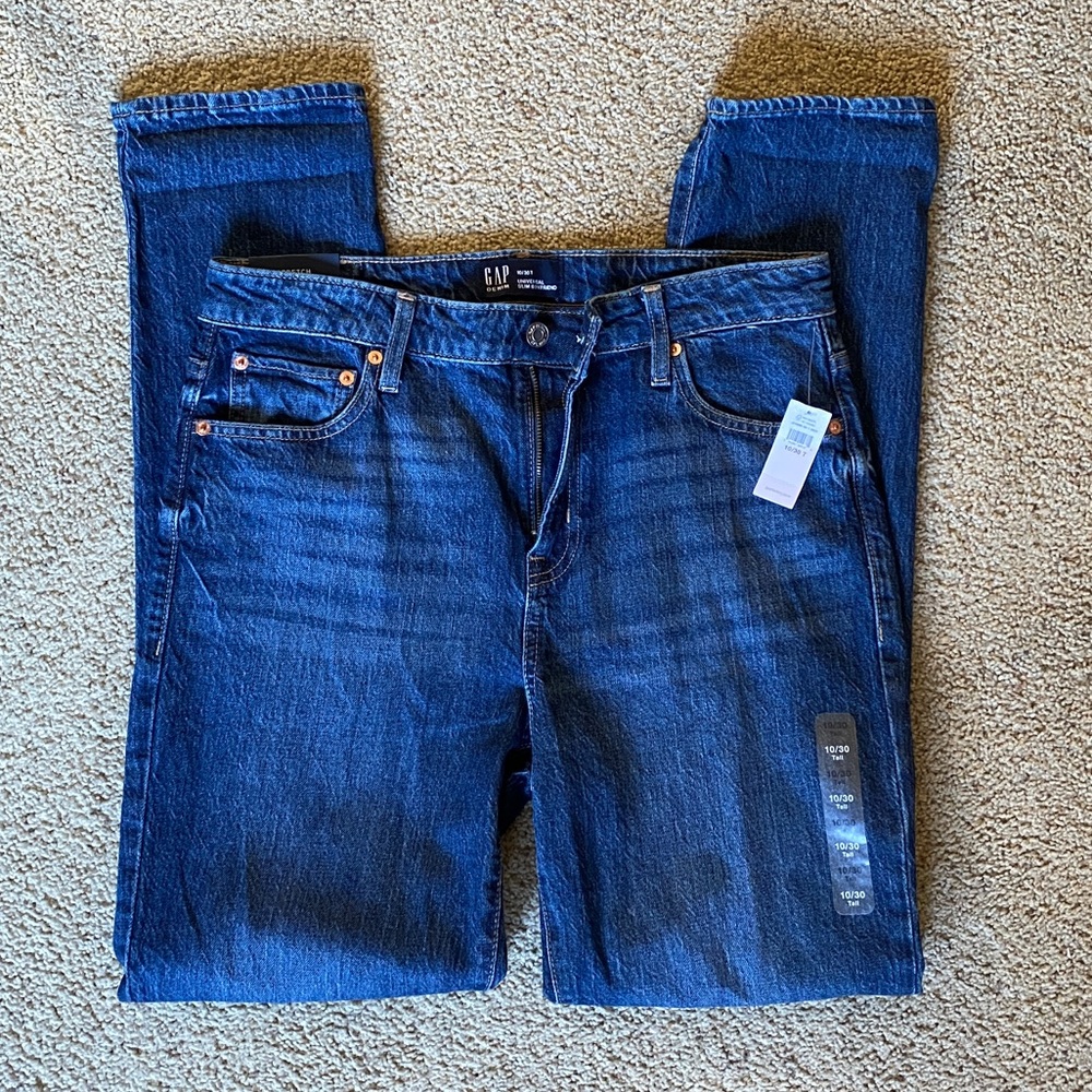 NWT MID Rise Universal Slim Boyfriend Jeans w/Washwell, size 30T